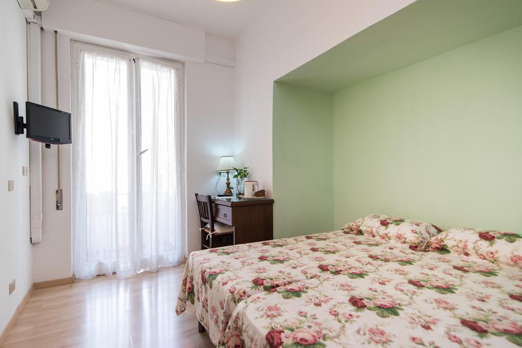 Le Rose B&B Róma Szoba fotó