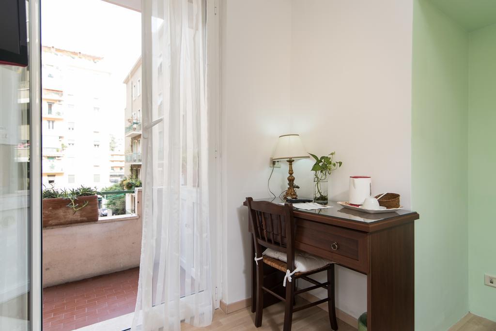 Le Rose B&B Róma Szoba fotó